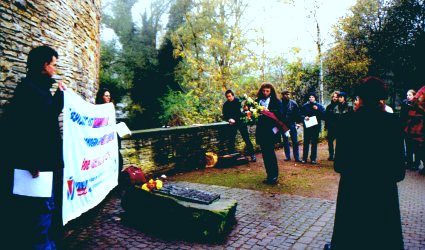 Kranzniederlegung am Zwinger