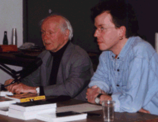 Otto Wiesner (links) und Moderator Christoph Leclaire (VVN/BdA Mnster)