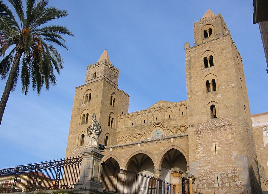 Cefalu auf Sizilen