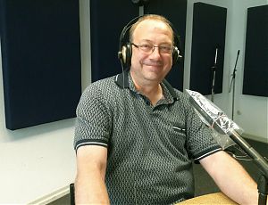 Karsten Hannig vom Team des webradio münster beim medienforum münster e. V. (Foto: Ralf Clausen)