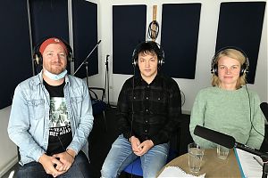 Andre Schuster mit Mohammad Zaki Mohammady und Verena Vielhaben.
