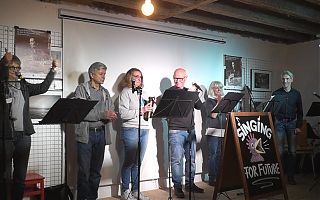 Singing4Future beim Woody Guthrie Festival in der Trafostation Münster 