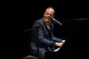 Jakob Reinhardt  alias Jakov Williwitsch präsentiert am 16. Oktober „Russkij Chansons“ live im Theater in der Meerwiese und im webradio münster. (Foto: Thomas Mohn)
