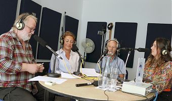 Klaus Blödow, Shouresh Shakibapour, Gholam Ghanizadeh, Mailin Hosseini…(von links nach rechts, Foto: Lothar Hill) 