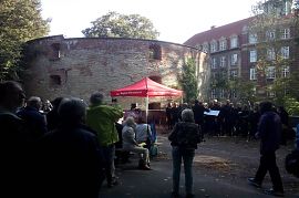 Gedenken vor dem Zwinger zum 80. Jahrestag des Überfalls auf Polen und Beginn des 2. Weltkriegs. (Foto: VVN-BdA Münster)