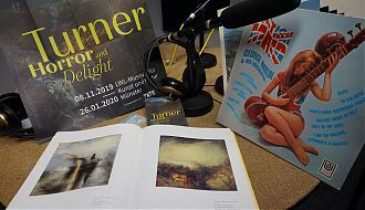 Die Ausstellung mit Bildern von William Turner und Easy Listening aus England stehen heute im Mittelpunkt. (Foto: Ralf Clausen)