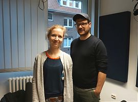 Dramaturgin Barbara Bily und Regisseur Ronny Jakubaschk (Foto: Hanna Wiedenhaus)