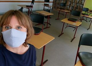 Die Klassenräume mussten vor der Wiederaufnahme des Schulbetriebs neu hergerichtet werden. (Foto: Jutta Hebbeler)
